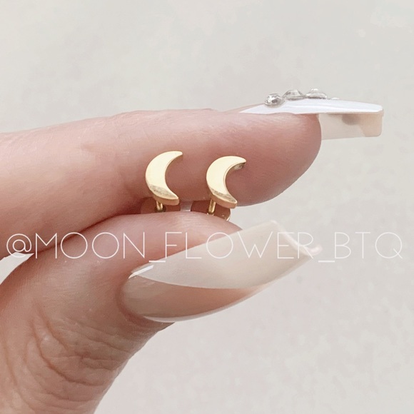 Tiny Gold Crescent Moon Flat Back Stud Earrings – 18k GP Surgical Steel - Picture 3 of 7